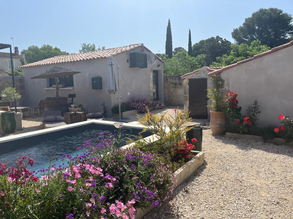 Апартаменти Studio Dans Les Alpilles Фонтвілль Екстер'єр фото
