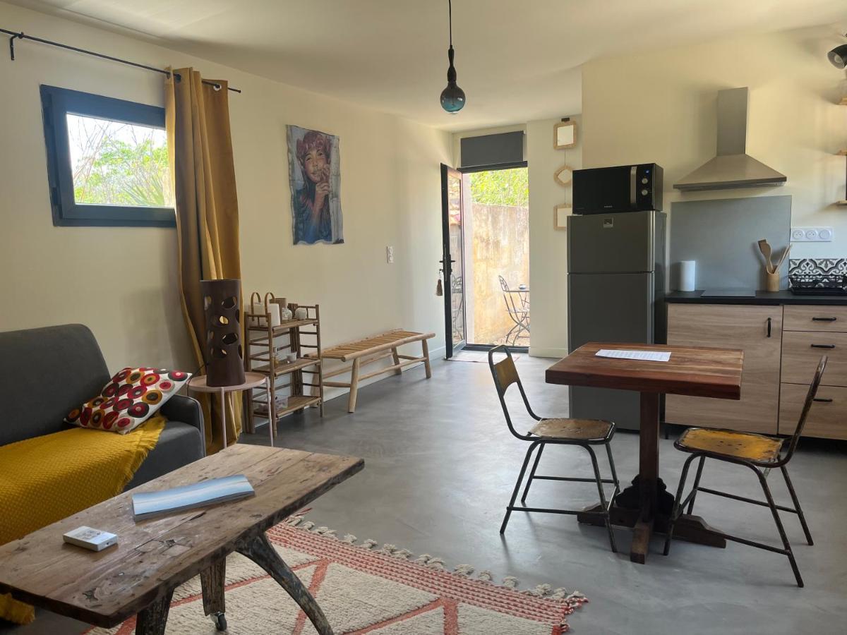 Апартаменти Studio Dans Les Alpilles Фонтвілль Екстер'єр фото